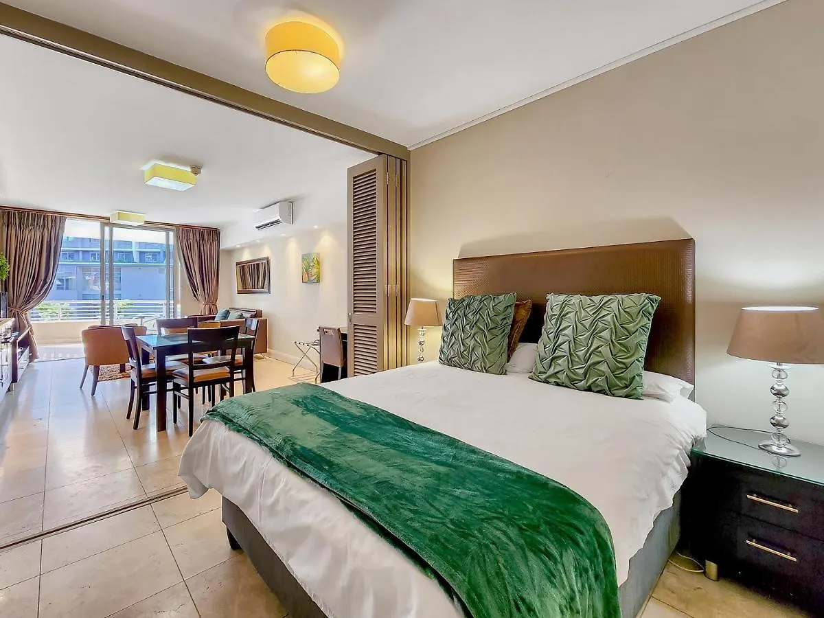 Soak Up Canal Views, Walk To V&A Waterfront And Cticc Cape Town South Africa